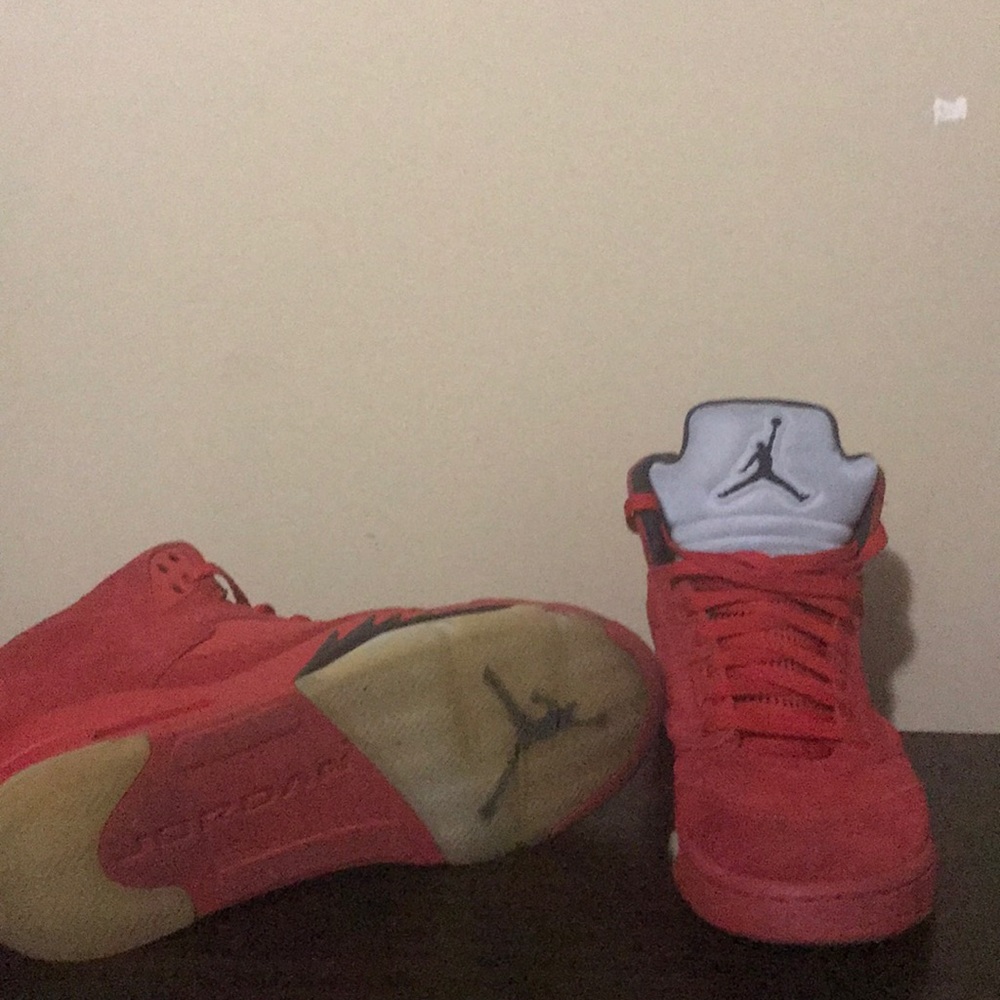 Air Jordan 5 “Red Suede”